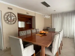 Chalet en venta de cinco ambientes en Country Banco Provincia foto 3