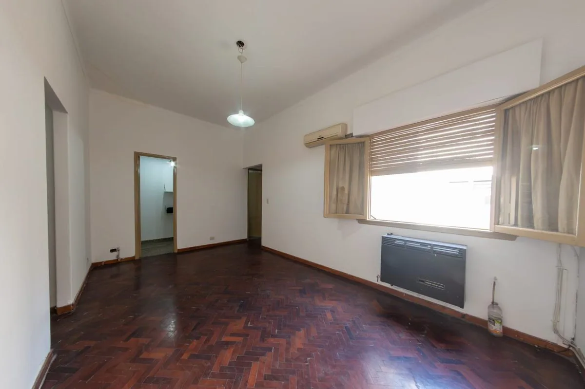 DEPARTAMENTO EN VENTA  MONSERRAT foto 3