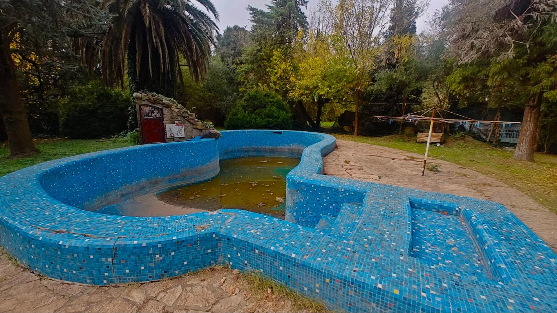 VENTA CASA QUINTA TRES AMBIENTES VIRREY DEL PINO foto 4