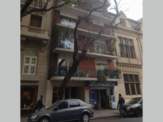 Departamento en Venta en Recoleta 4 ambientes + dependencia 110 m2 + balcón - Guido 1700 foto 2