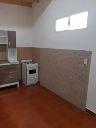 Alquiler Departamento un Ambiente Primer Piso - Ramos Mejia foto 2