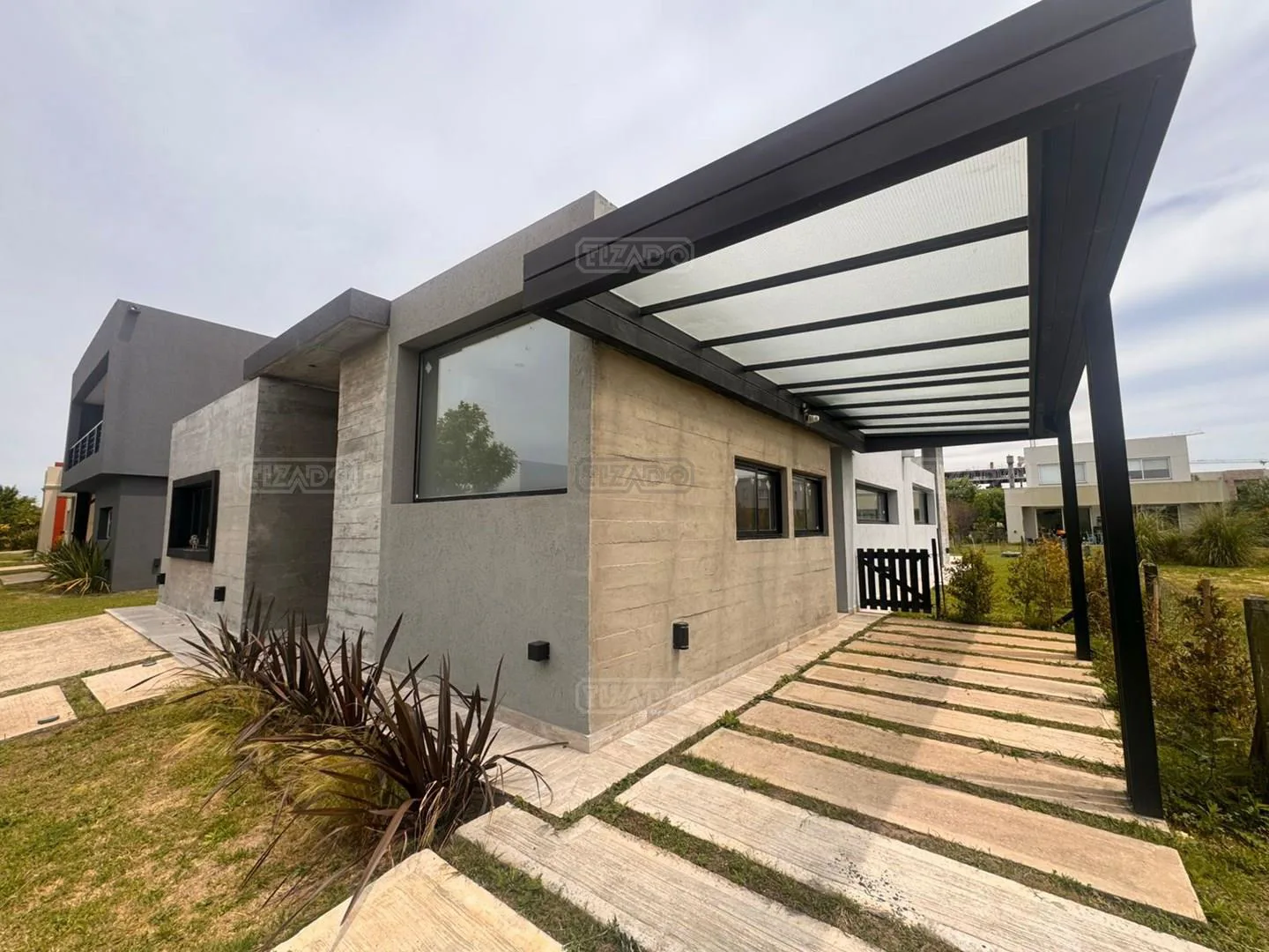 Araucarias - Puertos del Lago - Escobar 100 foto 4