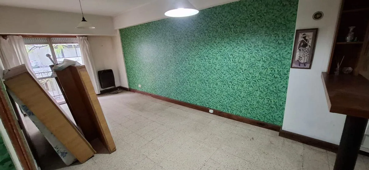 VENTA DEPARTAMENTO MONOAMBIENTE AL FRENTE  BALCON foto 2