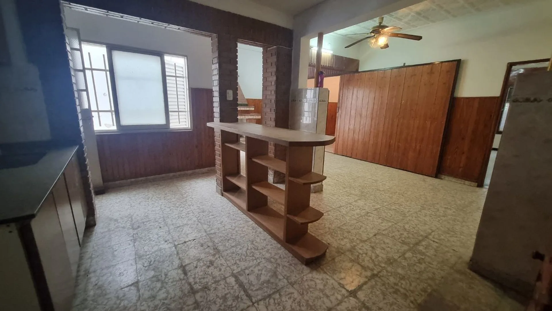 VENTA CASA 2 DORMITORIOS BARRIO GENERAL BUSTOS foto 3