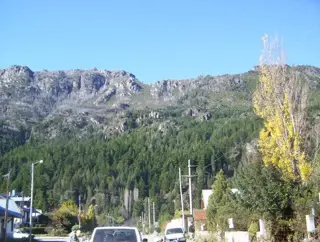 Excelente Lote Céntrico en Lago Puelo. foto 4