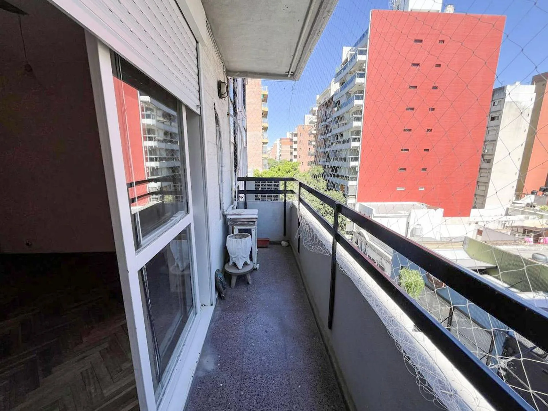 DEPARTAMENTO EN VENTA JUJUY Y OROÑO ROSARIO foto 3