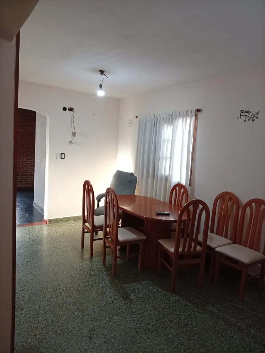 DPTO TIPO CASA 4 AMBIENTES BARRIO EMAUS, Tabaré 6100 - Villa Lugano foto 3