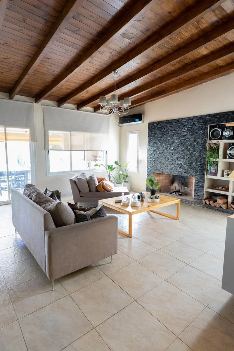 CASA EN VENTA 4 DORM COUNTRY LA HERENCIA foto 4