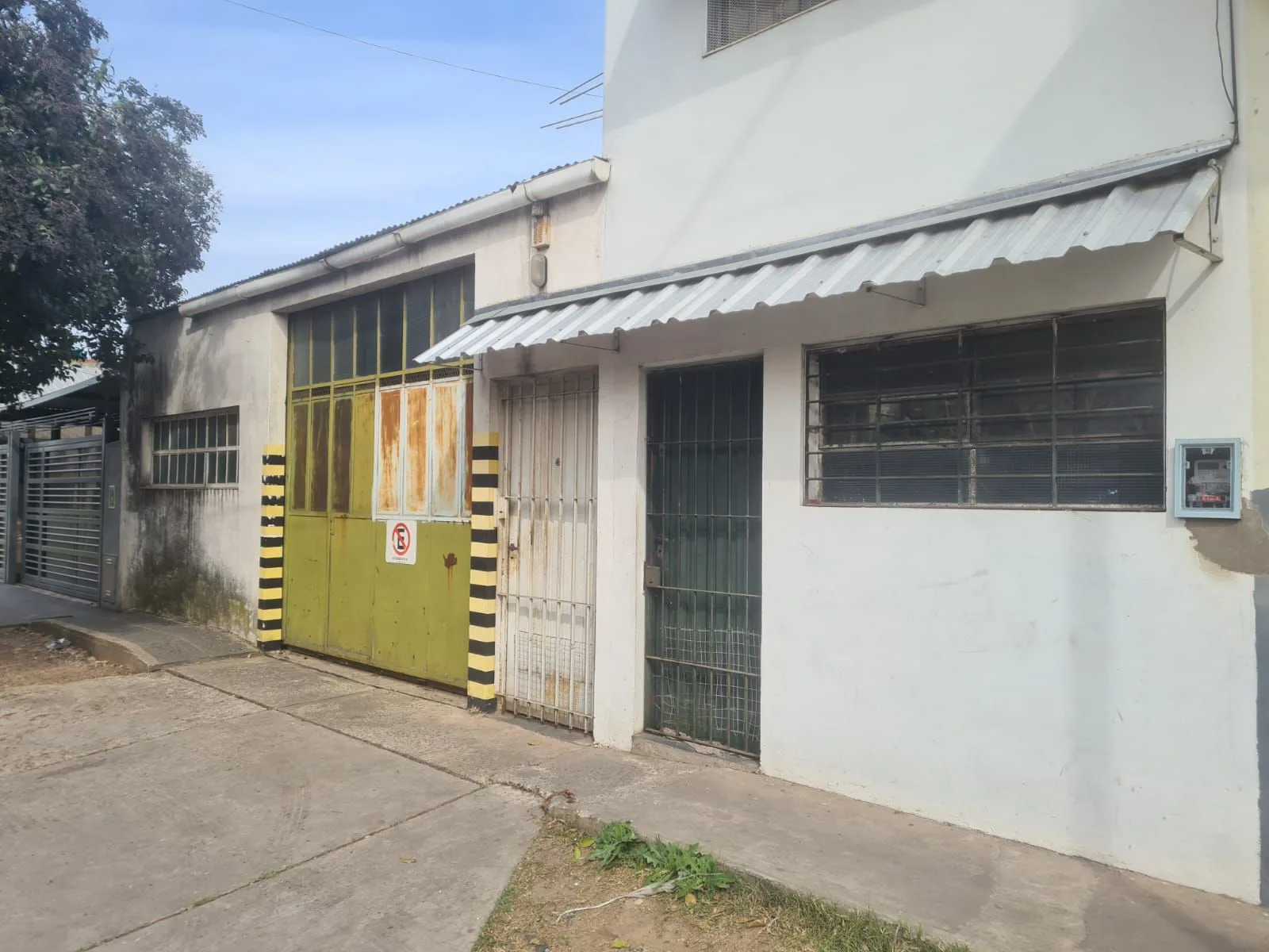 IMPORTANTE PROPIEDAD COMERCIAL EN VENTA | ESQUINA ESTRATÉGICA | RAFAEL CASTILLO foto 5