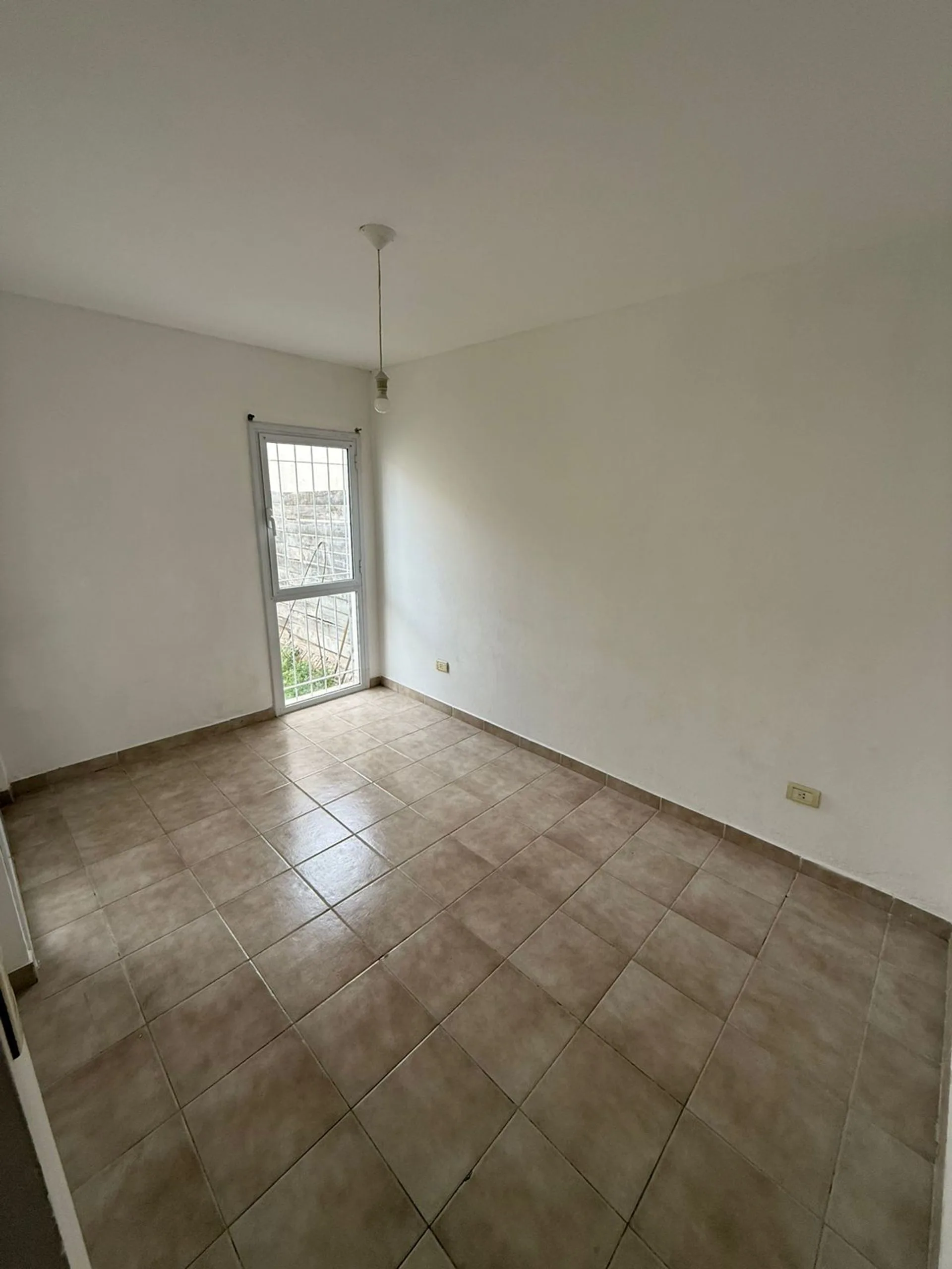 VENTA DE DEPARTAMNETO ZONA CENTRO GENERAL ROCA foto 5