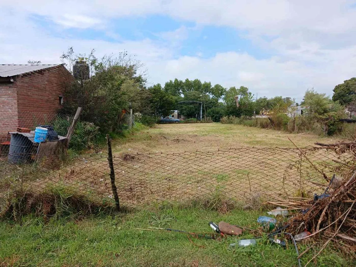 VENTA 2 TERRENOS CON EXCELENTE UBICACIÓN EN ROLDAN foto 4