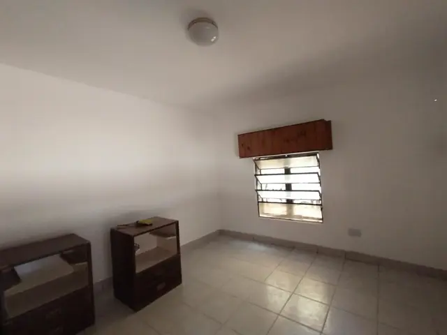 EXCELENTE PH INTERNO EN PLANTA BAJA CON 2 HABITACIONES, COCINA COMEDOR Y BAÑO CON DUCHA. OPCIONAL ESPACIO GUARDA COCHE DISPONIBLE.
