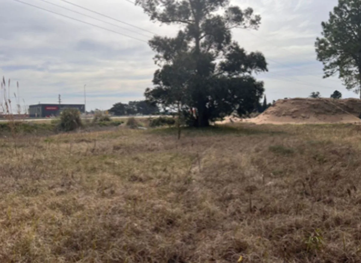 VENTA LOTE FRENTE DE RUTA