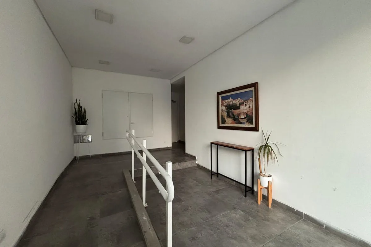 VENTA PARQUE PATRICIOS CABA DPTO 3 AMB. C/COCH. foto 2