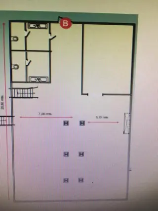 Local comercial · 745m2 foto 3