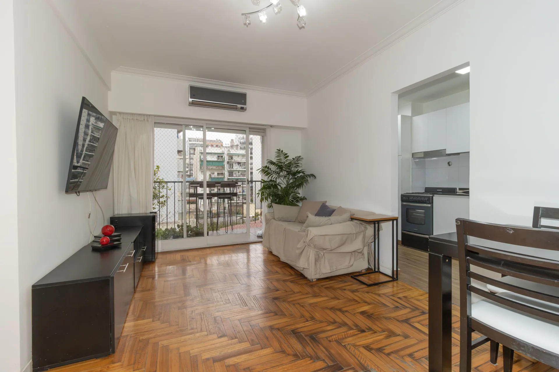 DEPARTAMENTO 3 AMB. VILLA URQUIZA EXC. ESTADO