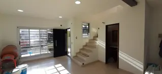 EXCELENTE DUPLEX CON COCHERA foto 4
