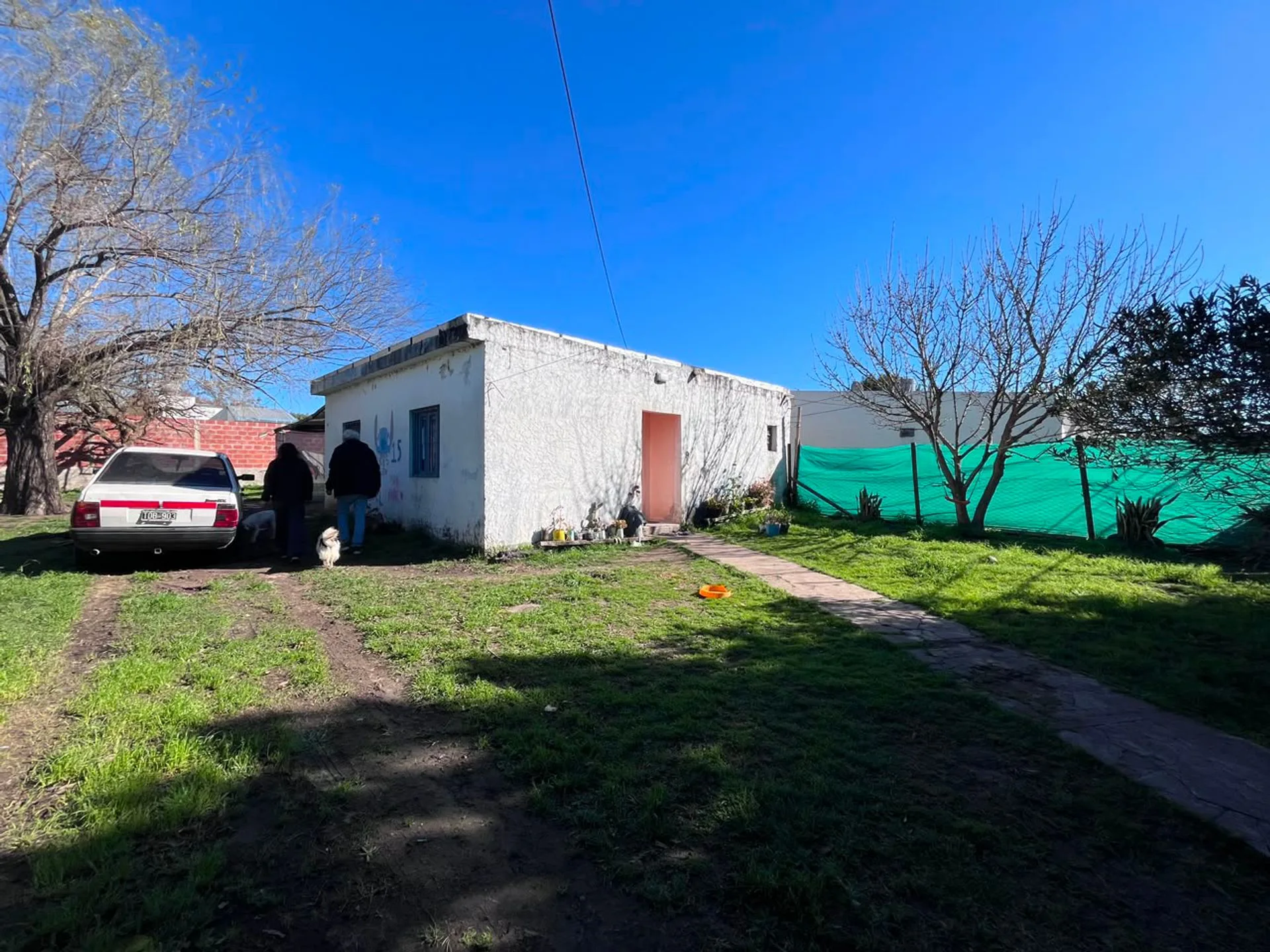 Casa a reciclar con gran lote, Colonia Avellaneda foto 2
