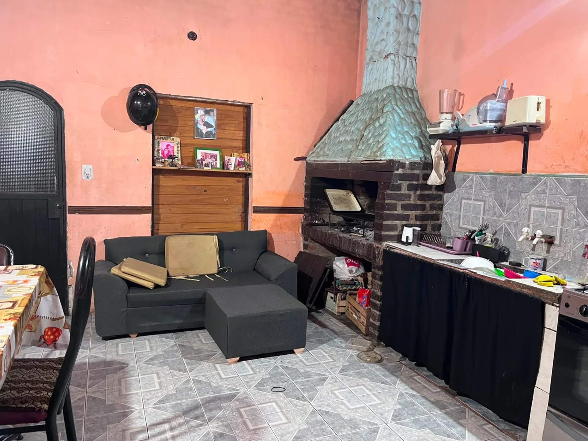 Casa a reciclar con gran lote, Colonia Avellaneda foto 5