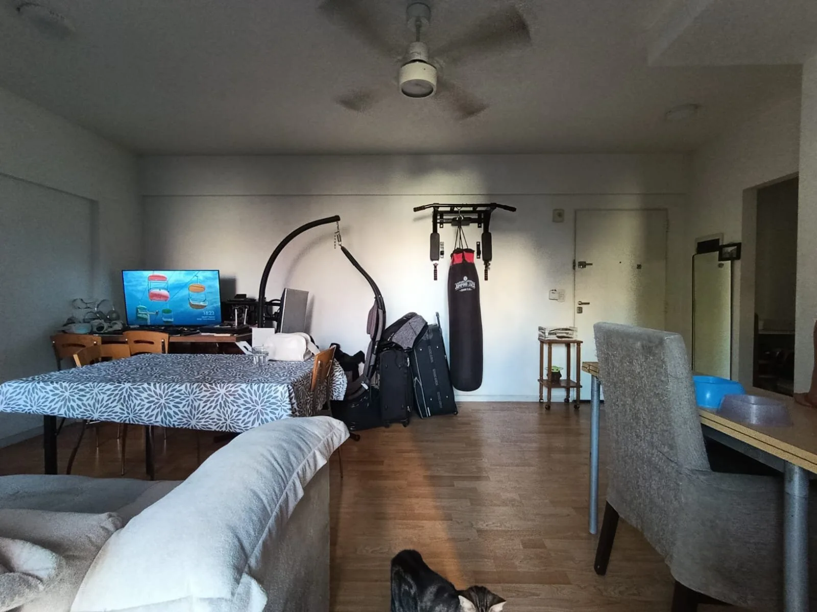DEPARTAMENTO 2 AMBIENTES FRENTE CON BALCON foto 5