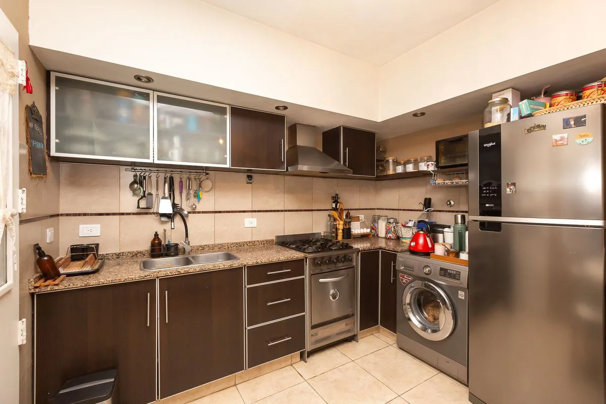 TRIPLEX, VENTA, 4 AMB, BELLA VISTA APTO CREDITO