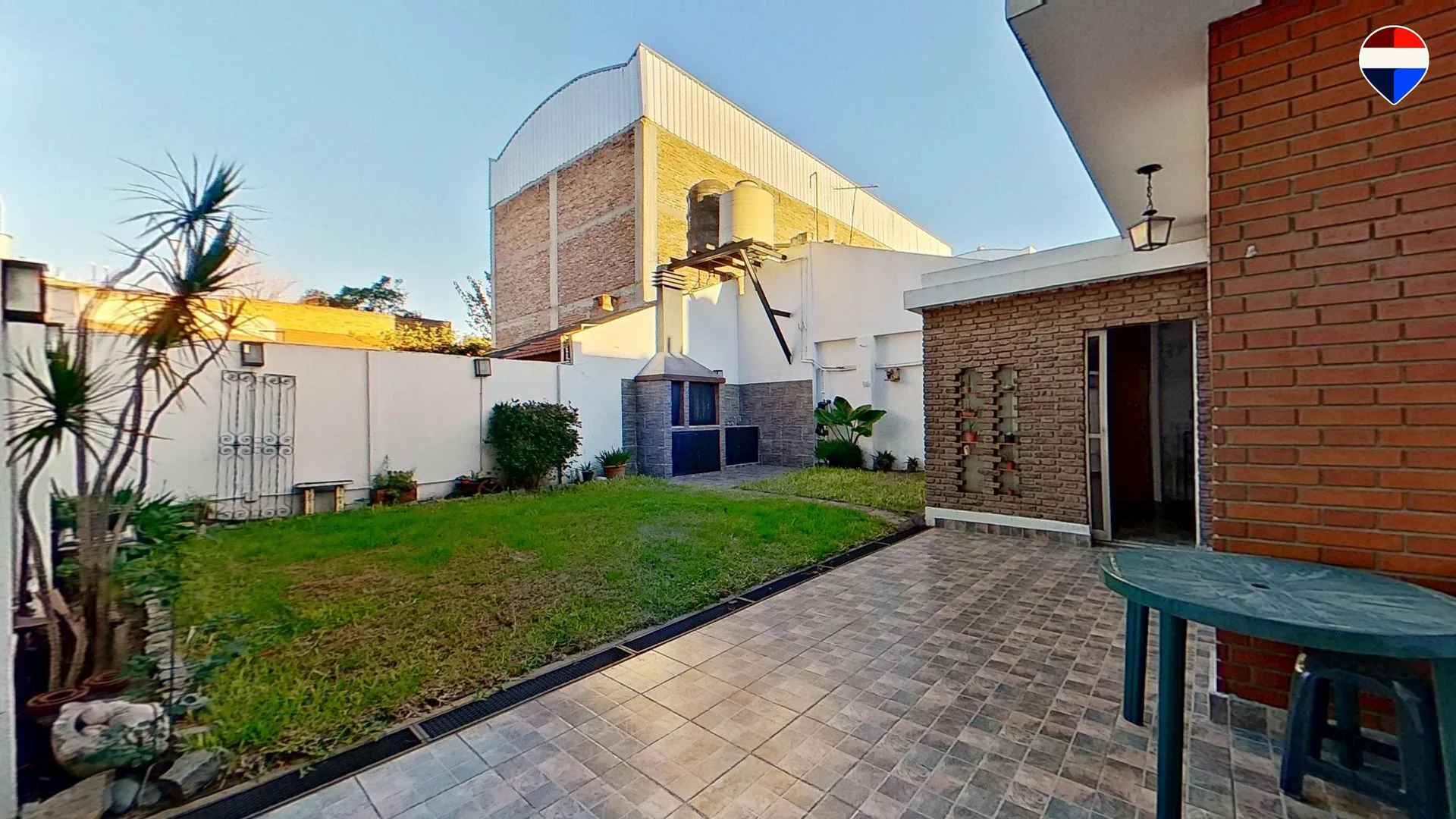 Casa con Jardín, patio y parrilla en L.del Mirador foto 3