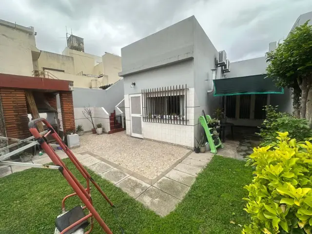 VENTA CASA 3 AMB VILLA MADERO