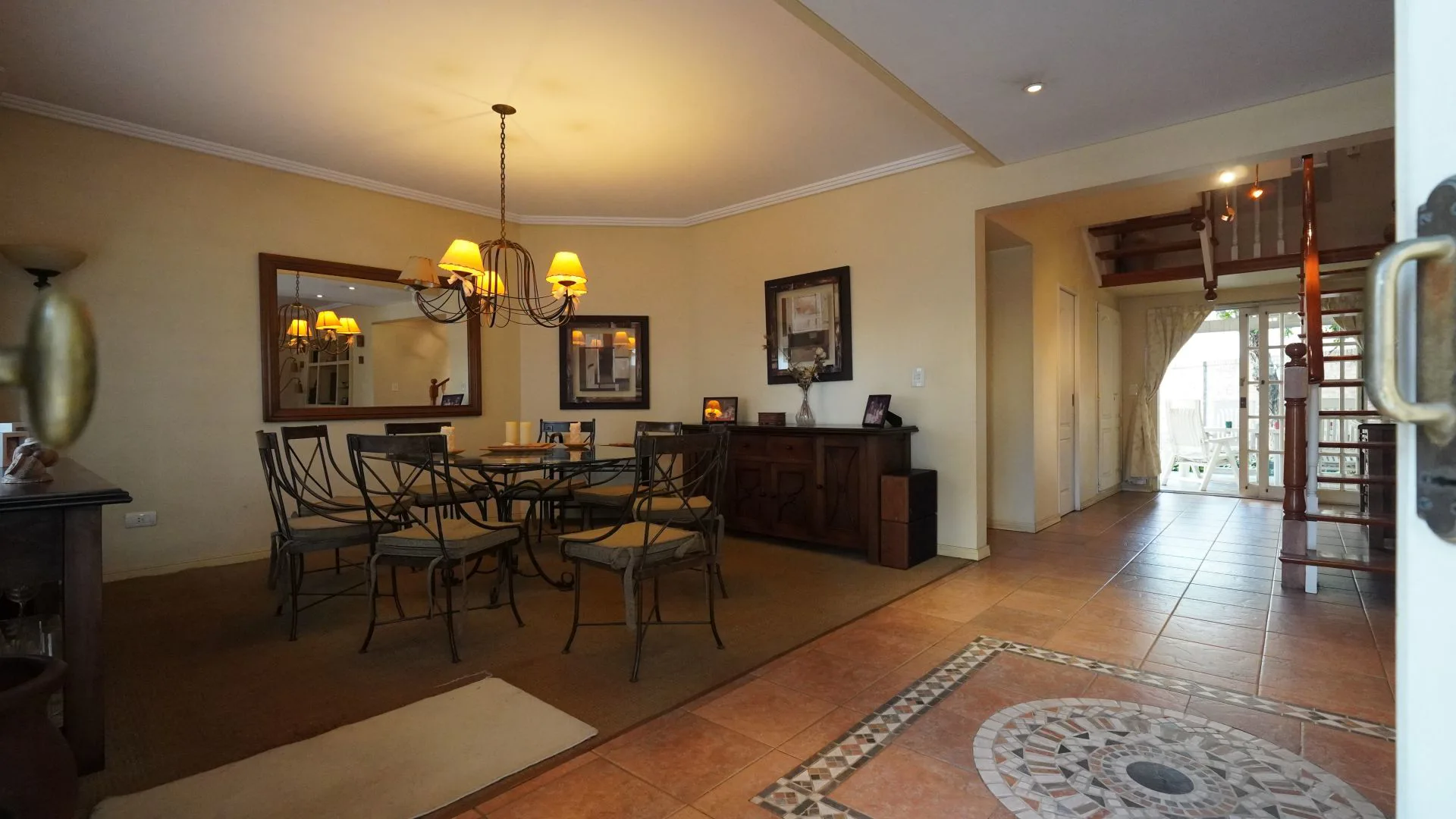 Venta Casa 5 ambientes en Ramos Mejia foto 4