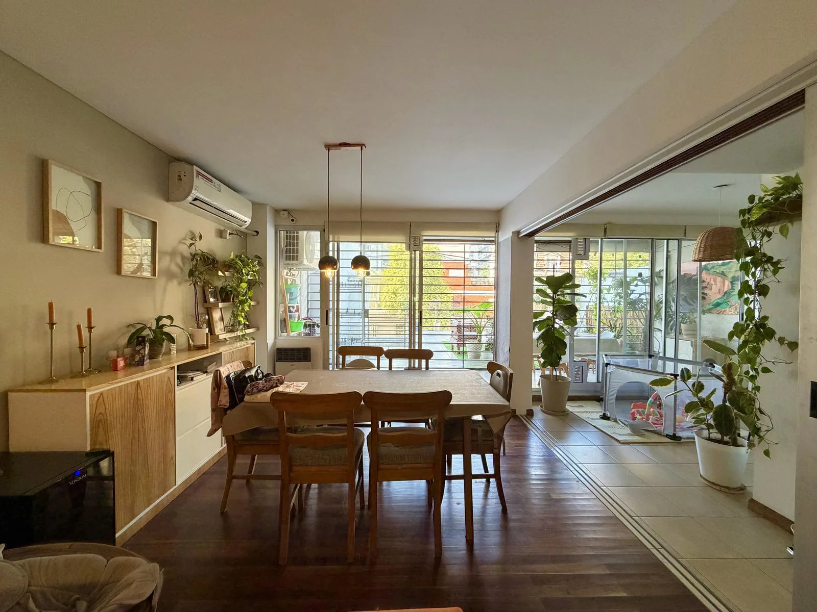 Semipiso en venta de 2 dormitorios con patio - Rosario, Zona Rio foto 3