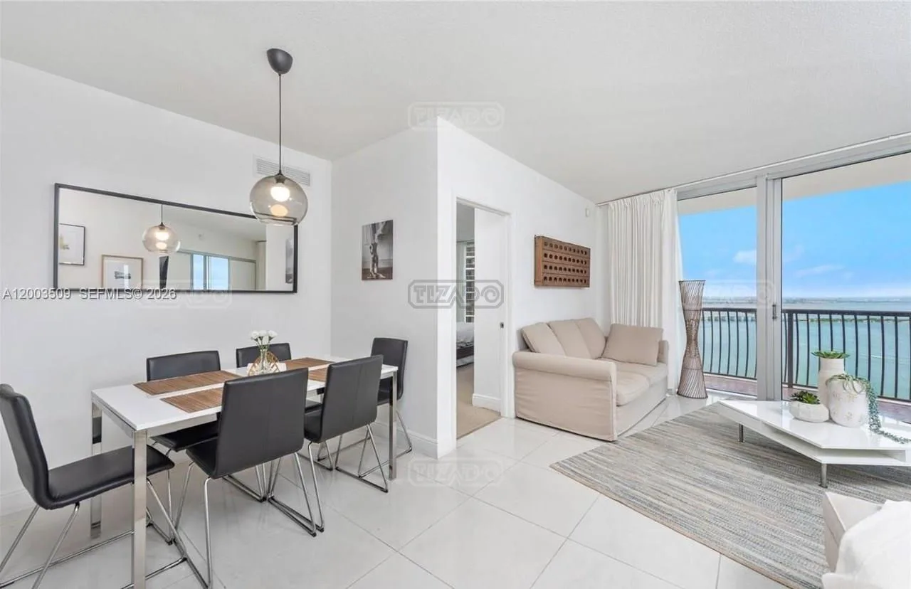 1750 N Bayshore #4601 1700 foto 2