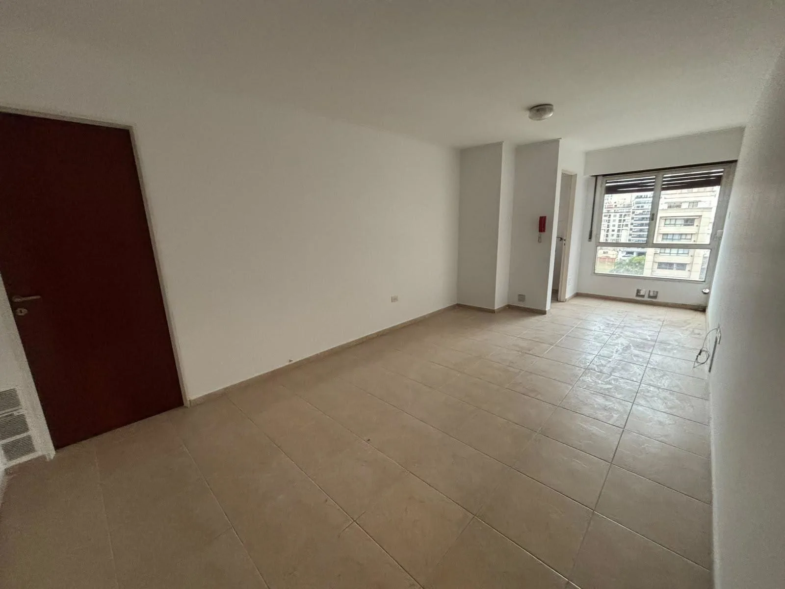 Departamento en Alquiler | 2 Dormitorios | Nueva Cordoba | Balcon | Seguridad 24 HS | Luminoso foto 5