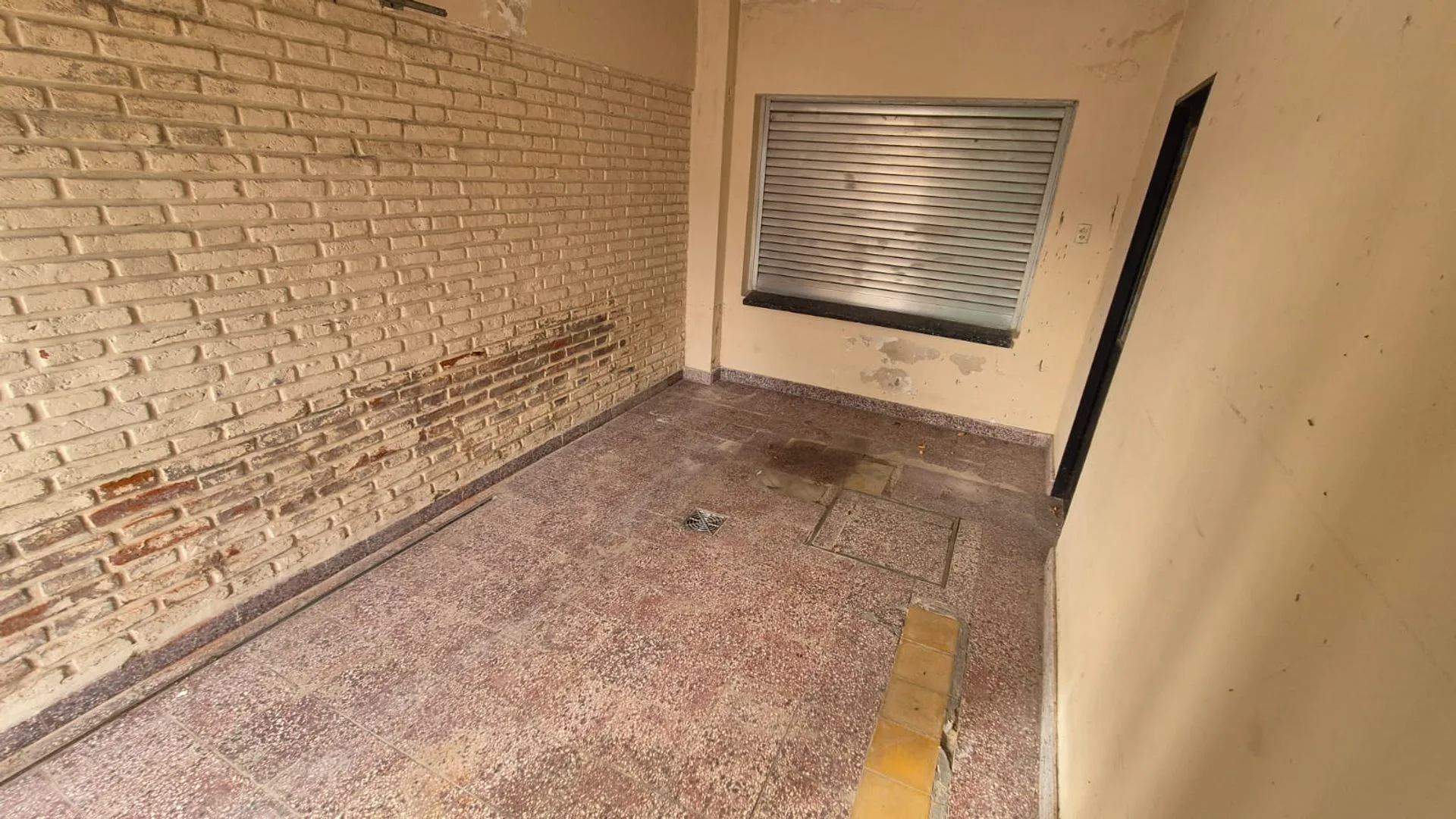 VENTA CASA 2 DORM COCHERA PATIO EN GUADALUPE OESTE foto 4