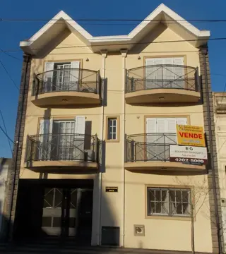 Vendo/permuto Depto 3 Amb. Apto Crédito Remedios de Escalada foto 1