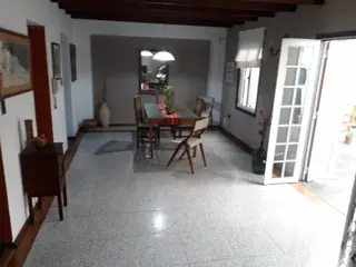 VENTA DUPLEX 3 DORMITORIOS BARRIO ALBERDI foto 5