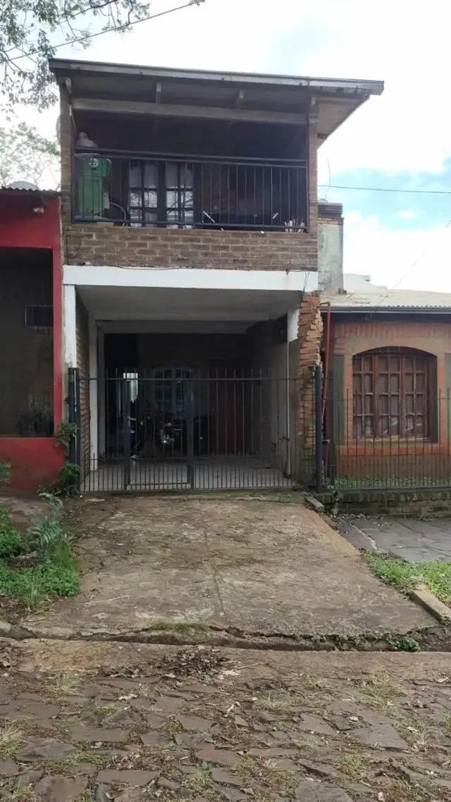 Alquiler de monoambiente zona facultad.