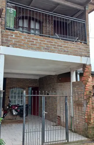 Alquiler de monoambiente zona facultad. foto 3