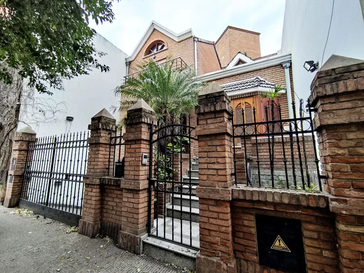 Zeballos 2500 - Casa de 3 dormitorios en venta en Rosario foto 3
