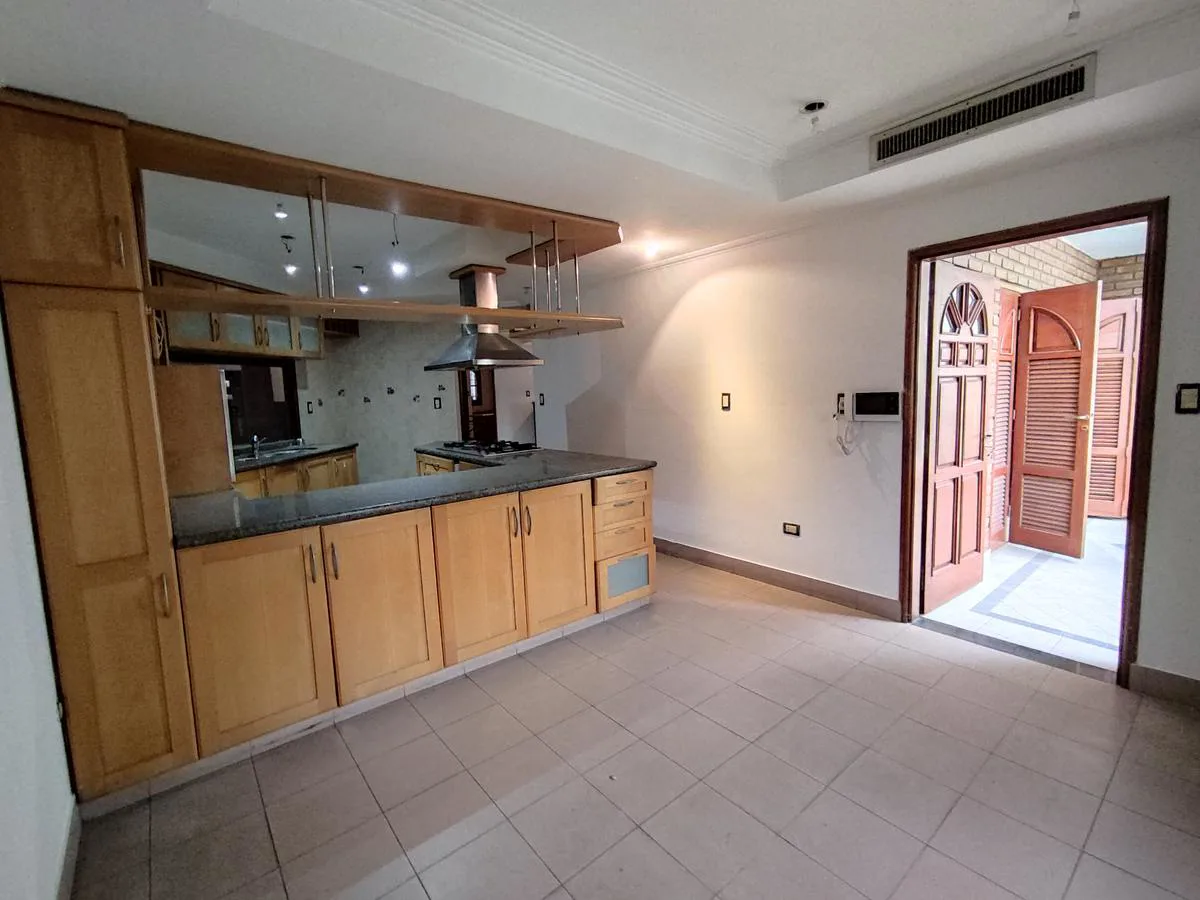 Zeballos 2500 - Casa de 3 dormitorios en venta en Rosario foto 5