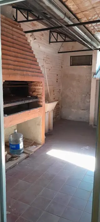 Casa con oficinas en venta foto 3