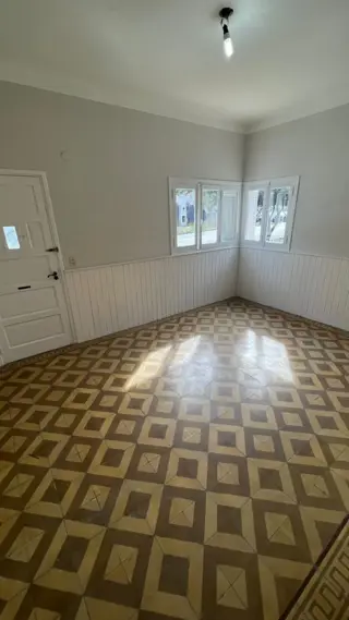 SE VENDE HERMOSA CASA CENTRICA – C. DE PATAGONES foto 2