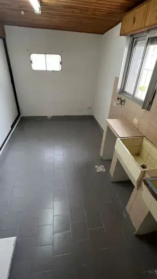 SE VENDE HERMOSA CASA CENTRICA – C. DE PATAGONES foto 5