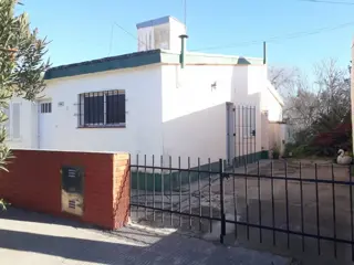 Venta Casa Ing White foto 2