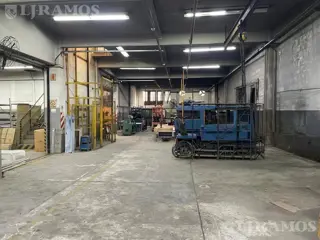 Depósito en Alquiler en San Martín foto 2