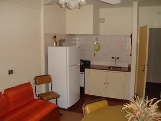 Departamento de 1 dormitorio a una cuadra del mar y dos de la peatonal foto 1