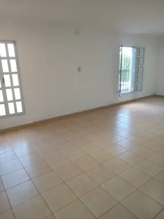 Alquiler Planta Alta con cochera Barrio San Martin foto 1