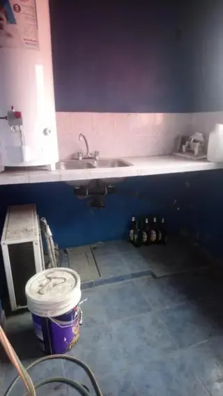 Casa PH 2 ambientes en planta alta al frente. foto 5