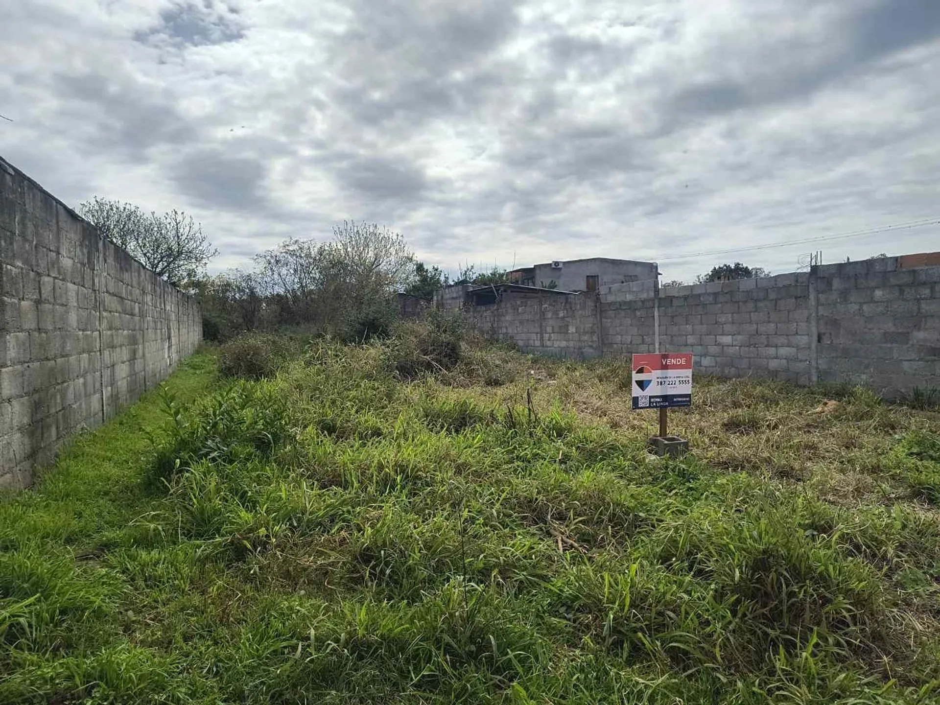 Venta Lote Metán 300 m2 con Todos los Servicios foto 5