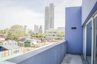MONOAMBIENTE  CON GRAN ENTRADA DE LUZ Y VISTA ABIERTA foto 1