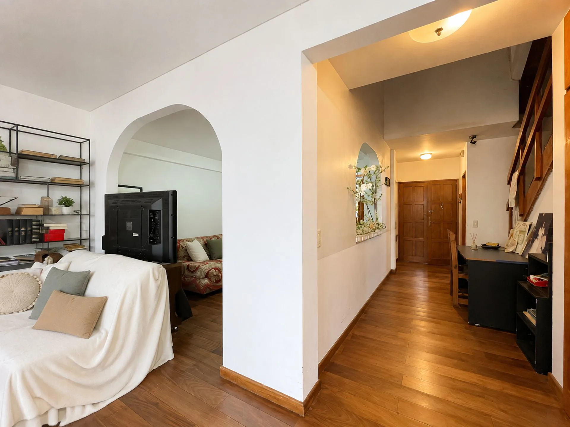 CASA EN VENTA | 6 AMBIENTES | 2 COCHERAS | PALERMO foto 5