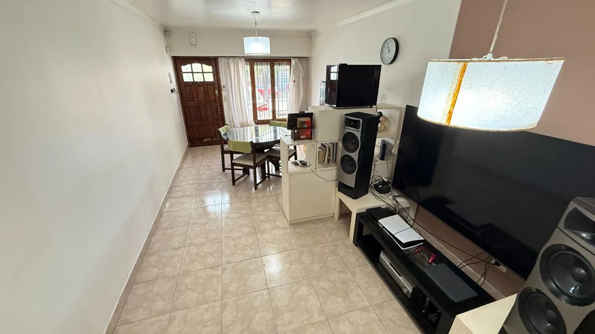 Venta Duplex 3 ambientes, APTO CRÉDITO, P. Mogotes foto 3